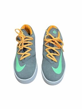 Nike KD Sneaker Shoes Size 7Y